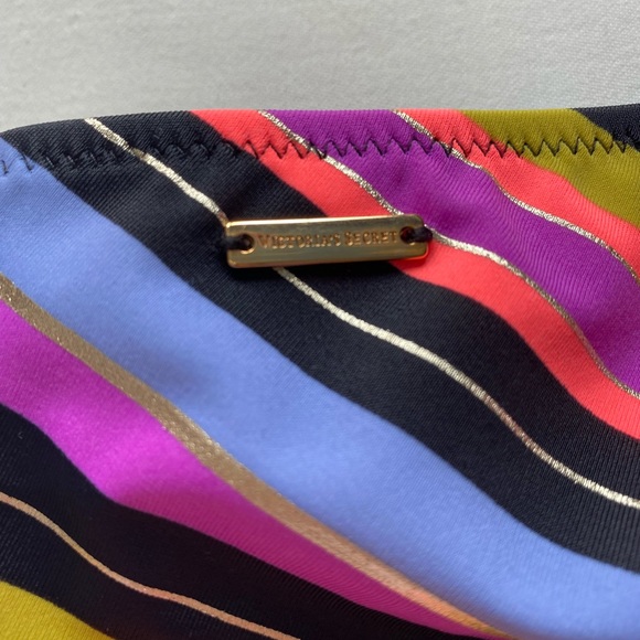 🩷Victoria's Secret Striped bikini bottoms purple - Picture 6 of 6